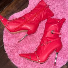 Uk5= Us7, Fit True To Size, Buckle Design, Rly Sexy Neon Boots, Public Desire Shoes, Public Desire, Stiletto Boots, Knee High Leather Boots, High Heels Stilettos, Metal Rings, Cute Shoes, Shoe Brands