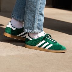 Adidas Green Gazelle, Gazelle Adidas Outfit Men, Adidas Gazelle Green Outfit, Green Gazelle Adidas Outfit, Adidas Gazelle Aesthetic, Adidas Gazelle Outfit Men, Green Adidas Gazelle, Adidas Gazelle Green, Green Gazelle