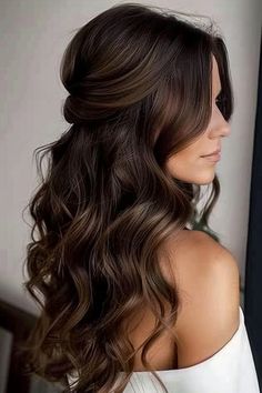 A variety of gorgeous wedding hairstyles for long hair worn down. Curls Hair Styles For Wedding, Bump Wedding Hairstyles, Bump Half Up Half Down Hair, Half Up Half Down Bump Hairstyles, Stunning Wedding Hairstyles, Medium Length Curled Hairstyles Half Up, Half Up Bump Hair, Formal Hairstyles For Medium Hair Half Up, Mostly Down Wedding Hair