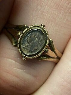 Victorian Mourning Hair 9K Gold Ring | eBay Antique 14k Gold Signet Ring With Cabochon, Antique 14k Gold Rare Signet Ring, Oval Yellow Gold Jewelry With Screw Back, Oval 14k Gold Jewelry With Screw Back, Victorian Hair Jewelry, Mori Jewelry, Victorian Rings Vintage, Wax Seal Ring, Victorian Vibes