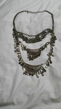 Silver Toned Metal Tear Drop Bead Leaf Style  28 inch Bib Necklace Costume Jewelry This is priced to sell.    Very decorative.  It a wonderful find. The bib measures 5 inches long and 7 inches wide. Check out our shop for monthly specials. We have a variety of items for every taste. Combine several of our items together to save on shipping. If you have any questions please do not hesitate to ask. I will ship outside of the US, just request a quote. Happy Shopping. I will work around the priority Metal Beaded Chain Necklace For Festivals, Long Metal Chain Necklace For Festivals, Metal Long Chain Necklace For Festivals, Costume Jewelry Metal Beaded Necklaces For Festivals, Silver Bohemian Beaded Necklaces With Chain Detail, Silver Bohemian Beaded Necklaces With Chain, Bohemian Silver Layered Metal Necklace, Bohemian Silver Beaded Chain Necklace, Bohemian Silver Layered Necklace