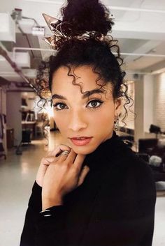 Trendy Ways To Use Good Old Scrunchies: Chic Hair Ties And Styles To Try Today ★ Curly Work Hairstyles, Black Tie Hairstyles, Hair Shine Spray, Easy Work Hairstyles, Updo Bun, 5 Minute Hairstyles, Morning Hair, Office Hairstyles, Bun Updo