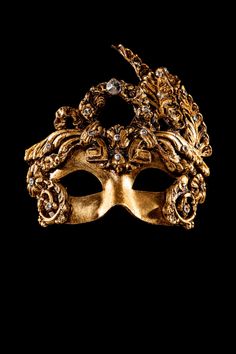 Dama authentic venetian mask in paper mache with a unique baroque style and jewels. This item is strictly handcrafted in Venice, Italy by the famous artists of the city according to the carnival tradition. Each item comes with certificate of authenticity. Luxury Artistic Mask For Carnival, Traditional Theater Masks For Mardi Gras, Traditional Mardi Gras Theater Masks, Traditional Masks And Prosthetics For Mardi Gras Party, Venetian Baroque Masquerade Mask For Mardi Gras, Traditional Baroque Mask For Mardi Gras, Baroque Masks For Carnival And Festivals, Venetian Masks For Theater And Mardi Gras, Traditional Masquerade Mask For Mardi Gras Theater