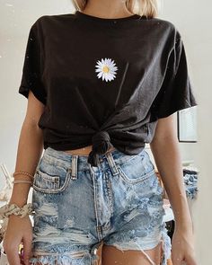 Wild Daisy, Black Daisy, Spring Fashion Casual, Daisy Print, Embroidered Tshirt, Fashion Pattern, Printed Sleeves, Chrysanthemum, Shirt Sale