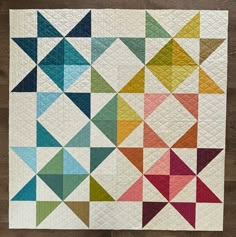 HANDMADE QUILT stargazer Linen Textures Quilt Summer Decor Porch Decor Outdoor Event Rainbow You Choose Binding - Etsy UK Modern Hst Quilt Patterns, Paper Quilt Patterns, Colourful Quilts, Hst Quilts, Textured Quilt, Vintage Quilts Patterns, Big Block Quilts, Basket Quilts, Paper Quilt