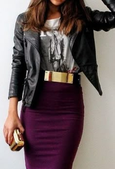 Cute Street Fashion With Silver I love the plum color skirt I would wear this every chance I've got to wear a skirt =) Mode Edgy, Fest Outfits, Rocker Girl, Pastel Outfit, Purple Skirt, Mode Casual, Rocker Chic, Beautiful Skirts, Jessica Alba