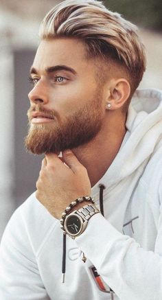 Stubble Beard Styles, Medium Beard Styles, Beard Styles Bald, Faded Beard Styles, Shaved Head With Beard, Ducktail Beard, Beard Trend, Short Hair With Beard, Beard Cuts