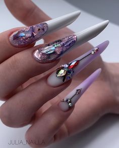 Almond Crystal Nails, Almond Junk Nails, Almond Nails Crazy Designs, Ab Crystal Nails, Russian Efile Manicure, Edge Nails, Physical Beauty, Pink Nail Art, Nails Design With Rhinestones