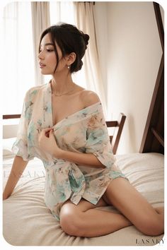 Lasaky - Seductive Lingerie Set with Sheer Floral Print Kimono and See-Through Robe Seductive Lingerie, Nightgown Sets, Floral Print Kimono, Cute Lingerie, Girlie Style, Print Kimonos, Beautiful Lingerie, Photography Women, White Midi Dress