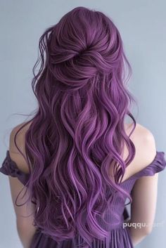 hairstyles 😍  #hairstyles #hair #backtoschooloutfits #fashion Lavender Hair Ombre, Pink Haircut, Bright Purple Hair, Purple Hair Color, Lavender Hair Colors, Balayage Long Hair, Light Purple Hair, Dark Purple Hair, World Hair