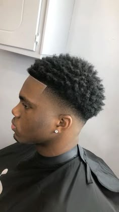 Afro Twists Men, Sponge Hairstyles For Men, Curl Drop Fade, Short Taper Fade Haircut Black Men, Drop Fade Black Men, Afro Haircut Men, High Taper Fade Haircut Black, Short Hair Taper Fade Black Men, Drop Fade Haircut Black Men