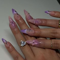 Almond Nails Designs Extra, Purple Acrylic Nails Designs, Nail Art Fancy, Purple Nails Designs, Dramatic Nails, Acrylic Nails Designs, Purple Acrylic Nails, Purple Acrylic, Edgy Nails