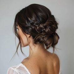 Get creative with updos featuring braided swirls. Perfect for a unique look. Save this pin for creative hairstyle ideas! #BraidedSwirls #Updo #BlackWomen #CreativeStyle Up Do Hairstyles Bridesmaid, Bridesmaid Hair With Braid Updo, Wedding Hair Updo Dark Hair, Updo Hairstyles Dark Hair, Bridesmaid Updo Hairstyles Brunette, Up Dos Bridesmaids, Low Updo Bridesmaid, Black Hair Clips Hairstyles, Messy Bun Dark Hair