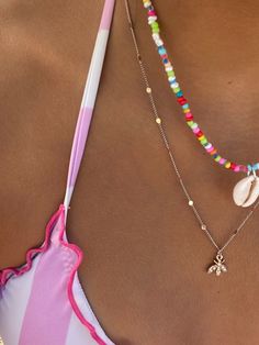 Cute Colorful Jewelry, Summer Necklace Stack, Aestethic Jewelry, Coconut Girl Jewelry, Collares Aestethic Diy, Summer Necklace Ideas, Summer Jewelry Aesthetic, Cute Summer Jewelry, Summer Jewelry Diy