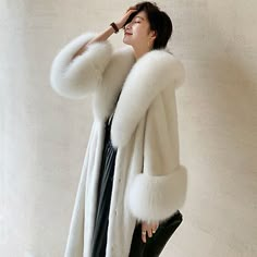 We will do our best for you! Color: As pics. We aim to make our service as reasonably priced as possible. Fur Coat Fashion, Long Faux Fur Coat, Winter Fur Coats, Faux Fur Material, Hooded Trench Coat, Parka Women, Long Overcoat, Loose Coats, Mink Coat