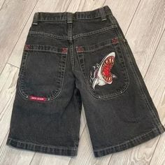 Shipping: Worldwide Express Shipping AvailableDelivery time: 7-15Days Fast ShippingReturns: Fast refund, 100% Money Back Guarantee. Jnco Shorts, Skateboard Pants, Shorts Streetwear, Embroidered Denim Shorts, Shorts Y2k, Mens Denim Shorts, Y2k Pants, Shorts Fit, Y2k Men