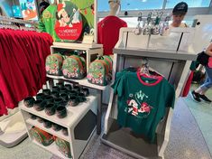 there are many items on display in the store