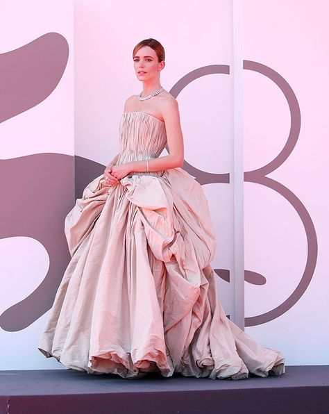 Stacy Martin Wore Louis Vuitton To ‘The Brutalist’ Venice Film Festival Photocall & Premiere Louis Vuitton Red Carpet, Louis Vuitton Haute Couture, Louis Vuitton Celebrities, Disappointed But Not Surprised, Louis Vuitton Dresses, Stacy Martin, Louis Vuitton Dress, 2020s Fashion, Fashion Girlies