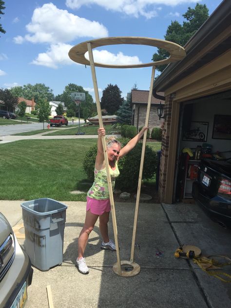 Making the megaphone float Cheerleader Float For Parade, Cheerleading Floats Parade, Cheer Parade Float Ideas, Cheer Float Ideas Parade, Sports Vbs, Cheerleading Tips, Hoco Dance, Cheer Games, Homecoming Floats