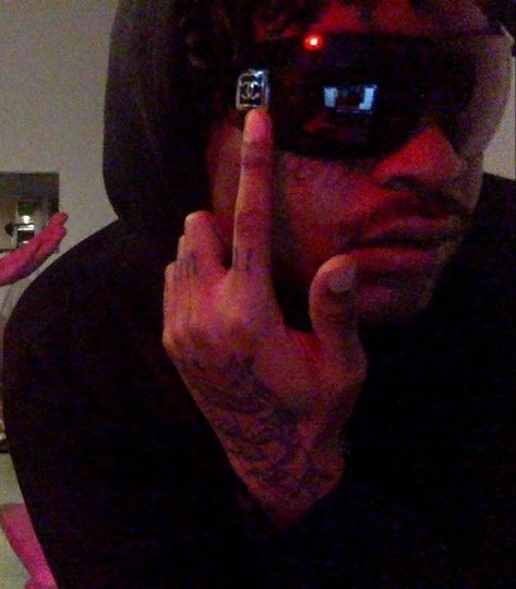 Lil Tracy Selfie, Yung Bruh, Lil Tracy, 2010s Aesthetic, Lil Peep Hellboy, Comic Style Art, Rap Aesthetic, Comic Styles, Mood Pics