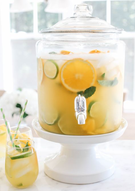 Citrus Sangria, Fat Burning Juice, Sangria Recipes, Coconut Rum, Refreshing Cocktails, Summer Cocktails, Party Drinks, Juicing Recipes, Full Potential