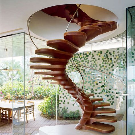 Wow. Wow. Wowzers.  Are you in as much *awe* over this staircase as we are? #staircasedesign سلالم حلزونية, Spiral Stairs Design, Luxury Staircase, Circular Stairs, Staircase Design Modern, Beautiful Stairs, Escalier Design, Circular Art, Staircase Railings