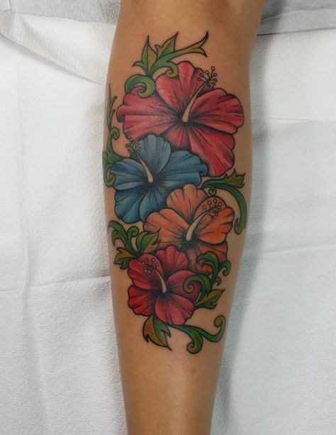 Hawaiin Tattoo, Exile Tattoo, Tropical Flower Tattoos, Wildflowers Tattoo, Hawaiian Flower Tattoos, Hawaiian Tattoos, Turtle Tattoo Designs, Hibiscus Tattoo, Muster Tattoos