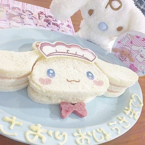 Snacks Japonais, Kotak Bento, Kawaii Dessert, Kawaii Cooking, Cute Baking, Cute Snacks, Japanese Snacks, Pretty Birthday Cakes, Kawaii Food