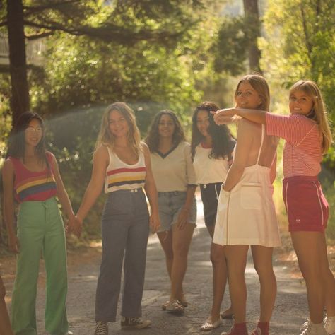 Camp friends, forever. ❤️ #campcollection Summer Camp Aesthetic Outfits, Camp Counselor Outfit, Camp Counselor Aesthetic, Camping Aesthetic Outfits, Camp Friends, Summer Camp Outfits, Summer Camp Aesthetic, Camping With Teens, Camping Aesthetic