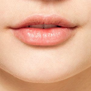 Small Top Lip Big Bottom Lip, Heavy Lower Lips Aesthetic, Female Lips Drawing Reference, Female Lips Drawing, Female Lip Drawing, Lips Drawing Reference, Small Lips Aesthetic, Medium Lips, Rory Core