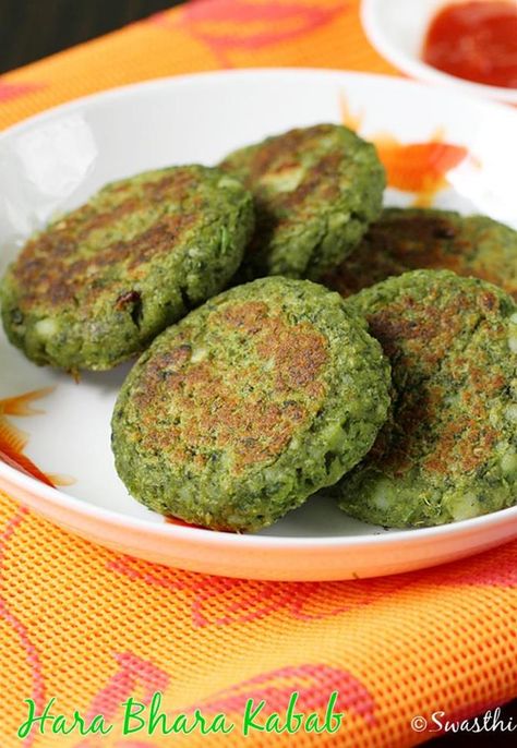 hara bhara kabab recipe with step by step photos. One of the popular veg kabab recipe from Indian cuisine made with potatoes, spinach and peas Palak Recipes Indian, Veg Kabab Recipe, Spinach Patties, Hara Bhara Kabab, Recipe Spinach, Diwali Snacks, Kabab Recipe, Veg Snacks, Indian Appetizers