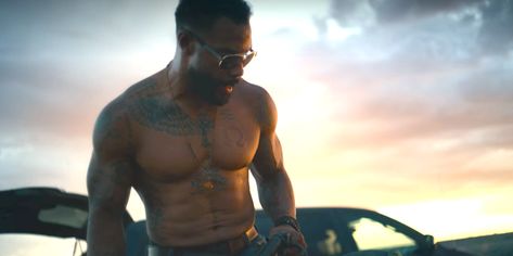 Omari Hardwick Tattoos, Omari Hardwick, Dave Bautista, Meat Diet, Georgia Football, Art Of Manliness, Diet Help, Gain Weight, Ready To Play