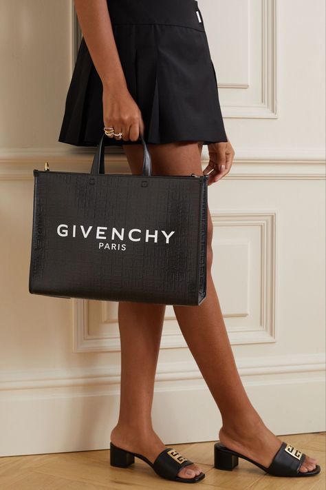 Givenchy - Women’s Bag Black And White Coat, Black G, Black And White Photo Wall, Well Dressed Women, Givenchy Bag, Givenchy Paris, Luxury Aesthetic, Luxury Women Fashion, Givenchy Women