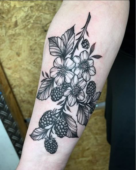 Blackberry Forearm Tattoo, Berry Sleeve Tattoo, Berry Tattoo Black And White, Blackberry Blossom Tattoo, Raspberry Flower Tattoo, Blackberry Tattoo Sleeve, Blackberry Plant Tattoo, Black Berries Tattoo, Fruit Sleeve Tattoo