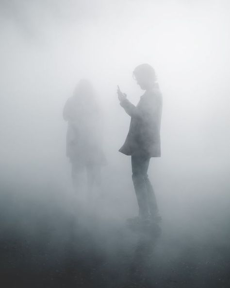 Fujiko Nakaya • Fog Scupture Shoreditch Fujiko Nakaya, Creepy Fog, Fog Photography, Jonathan Crane, Watch The World Burn, Dust Bowl, The Mist, The Fog, Dark Photography