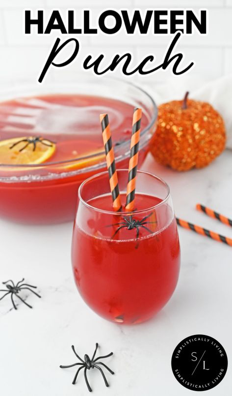 Spooky Halloween Punch in glass Red Halloween Punch, Punch With Vodka, Spooky Halloween Punch, Halloween Punch Bowl, Halloween Punch For Kids, Wine Spritzer Recipe, Festive Punch, Halloween Party Punch, Halloween Alcohol