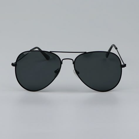 Sun Glasses Aesthetic Men, Men Sunglasses Aesthetic, Aviation Glasses, Male Glasses, Everyday Sunglasses, Male Sunglasses, Glasses Sun, Mens Sunglasses Fashion, Collar T Shirt