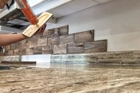 How to Install a DIY Wooden Backsplash | Hometalk Pallet Board Backsplash, Pallet Kitchen Backsplash, Kitchen Backsplash Alternatives, Wood Backsplash Kitchen Diy, Wood Kitchen Backsplash Ideas, Alternative Backsplash Ideas, Pallet Backsplash, Rustic Kitchen Backsplash Ideas, Wood Backsplash Kitchen