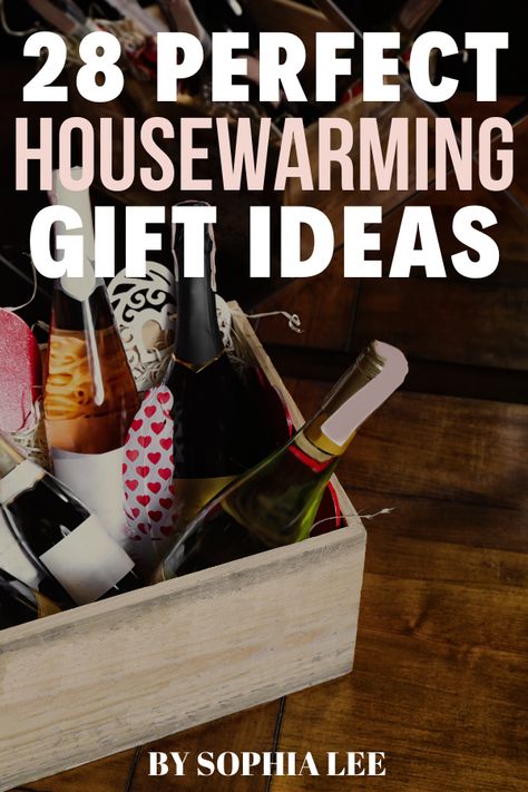 obsessed with these housewarming gifts!! i originially was looking for gifts for my best friend who just moved into her first apartment but ended up buying a few things for myself too lol this list is too good! Gifts For Visiting Friends Home, Apartment Housewarming Gift, Housewarming Gift For Boyfriend, Gifts For New Apartment, Moving In Gift Ideas, House Warming Gift Ideas New Homes Friends, Best House Warming Gifts Friends, House Gifts For Couple, Gift For House Warming New Homes