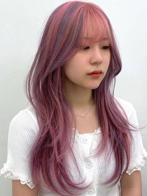 Ash Pink and Purple Two-Tone Hair Two Tone Purple Hair, Pink Haircut, Hair Dye Shades, Edgy Hair Color, Purple Hair Highlights, Pink Purple Hair, Two Tone Hair, Dark Purple Hair, Korean Hair Color