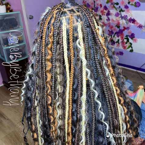 Multi Colored Knotless Braids, Black Braids With Highlights, Multi Colored Box Braids, Multi Color Braids, Birthday Braids, Braid Colors, Red Box Braids, Long Braided Hairstyles, Colored Box Braids