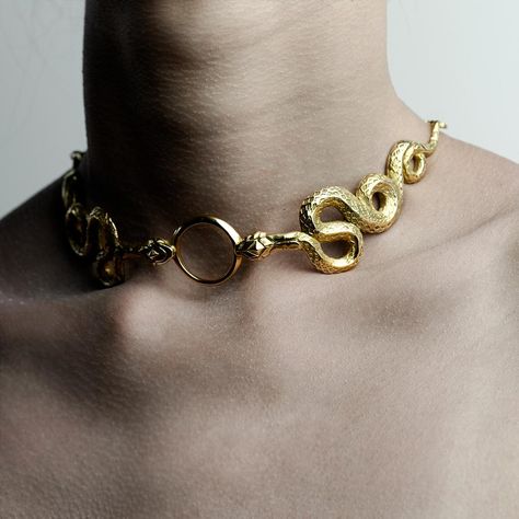 Gold Snake Jewelry, Serpent Jewelry, Durban South Africa, Pearl Chain Necklace, Snake Jewelry, Snake Necklace, Gold Snake, Fantasy Jewelry, Trend Fashion