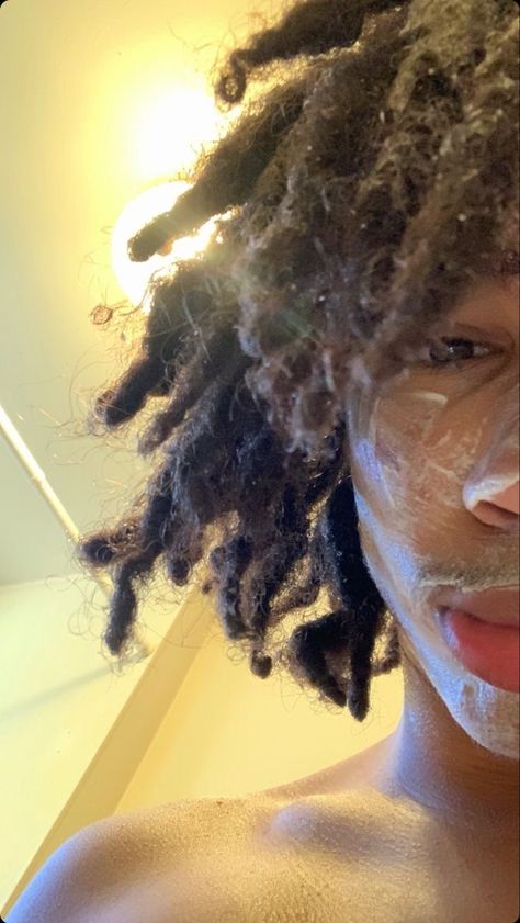 I <3 Dreadheads Pfp, Black Dread Heads, Dreadhead Boyfriend, Light Skin Men With Dreads, Light Skin With Dreads, Cute Dread Heads, Light Skin Dreadhead, Fine Dread Heads, Fine Black Guy