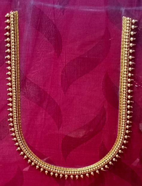 Simple Work On Blouse Designs, Blouse Neck Aari Designs, Blouse Back Neck Aari Designs, Simple Ariwork Blouse Design, Simple Hand Aari Work Designs, Arri Work Blouse Designs Wedding, Simple Aari Neck Designs For Blouses, Aari Simple Neck Design, Wark Design Blouse