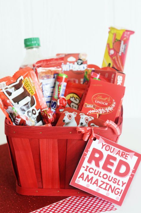 Red Gift Basket Ideas, Red Gift Basket, Yellow Gifts Basket, Unique Gift Basket Ideas, Blue Gift Basket, Pink Gift Basket, Theme Baskets, Candy Gift Baskets, Unique Gift Baskets