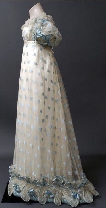 1820s Fashion, Regency Gown, Regency Era Fashion, Regency Dress, Regency Fashion, 19th Century Fashion, Old Dresses, Antique Dress, Vintage Gowns