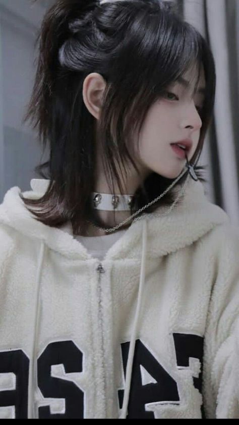 Korean Hairstyle Ideas, Justina Xie, Hairstyle Ideas Easy, Tomboy Hairstyles, Trendy Hairstyle, Easy Hairstyle, Korean Hairstyle, Cortes De Cabello, Hairstyle Ideas