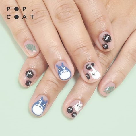 Popcoat on Instagram: “: TONARI NO TOTORO : #popcoat180mins All handpainted one by one with gel paint. No stickers, no decals, no stencils. - Studio appointment…” Animal Art Nails, Japan Themed Nails, My Neighbor Totoro Nails, Nails Circle, Totoro Nail Art, Ghibli Nail Art, Totoro Nails, Studio Ghibli Nails, Ghibli Nails