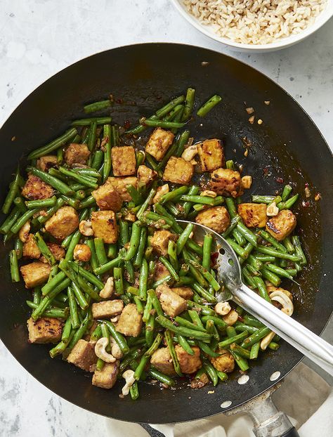 Spicy Tempeh and Green Bean Stir-Fry | The Vegan Atlas Sweet And Sour Vegetables, Tempeh Stir Fry, Food To Gain Muscle, Tempeh Recipes, Vegan Quinoa, Vegetarian Foods, Plant Based Cookbook, Vegan Main Dishes, Muscle Gain