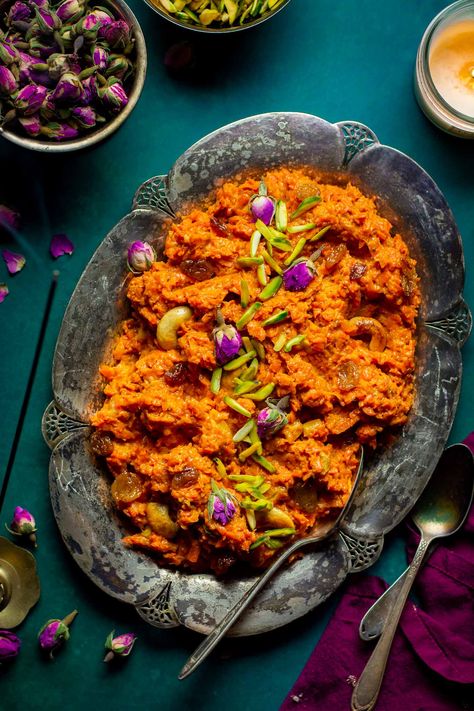 Carrot halwa (using condensed milk) Halwa Photography, Diwali Dishes, No Bake Mango Cheesecake, Carrot Halwa Recipe, Gajar Halwa, Carrot Halwa, Gulab Jamun Recipe, Jamun Recipe, Plain Cookies